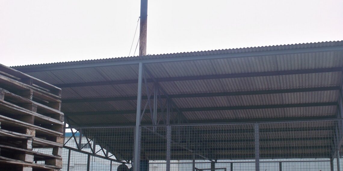 Chimney Surrounding Area