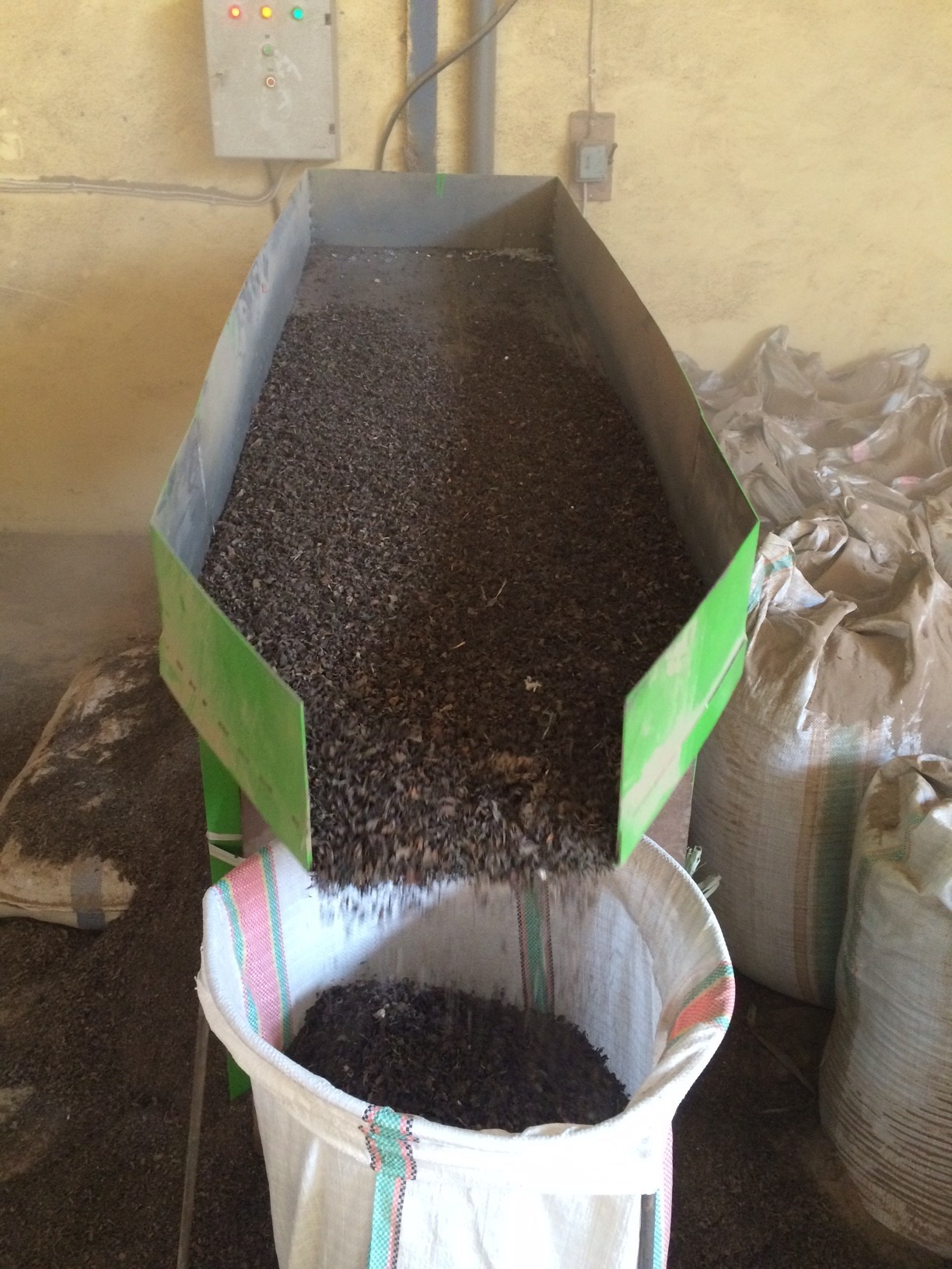 Analisis tekstur dan karakteristik serat rumput laut kering