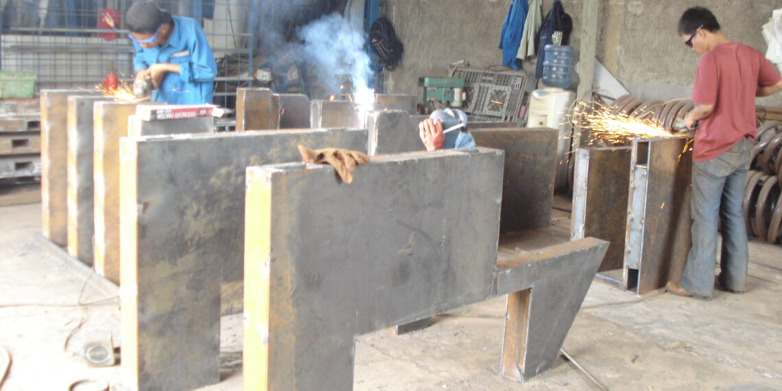 Witanabe Welding Grinding Heavy Steel Frame