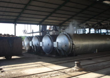 Hero 25 Tonne Industrial Autoclave Pressure Vessels Row