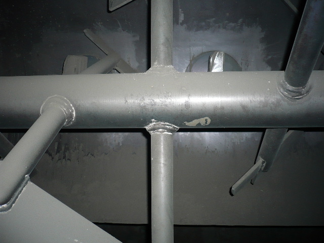 Susunan internal poros ganda dan paddle blade pengaduk beton